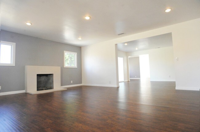 Foto del edificio - 5400 Brynhurst Ave