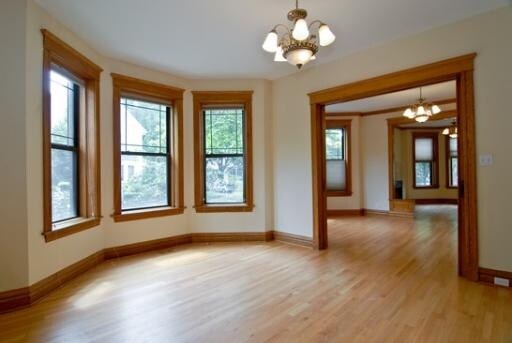 Foto del edificio - 3901 N Hamilton Ave