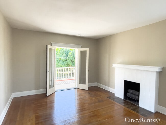 Building Photo - 3718 Ault Park Ave