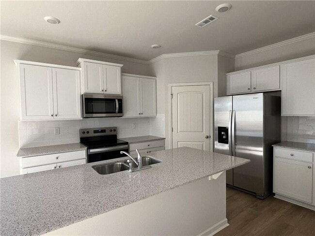 Building Photo - 78 Hughes Pl Dr