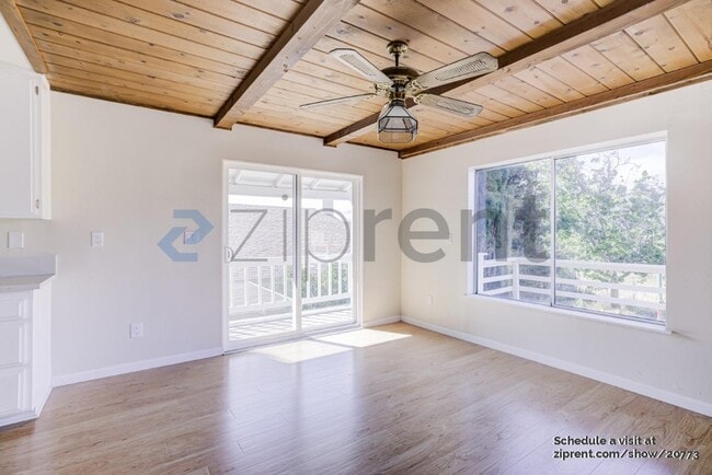 Building Photo - 14520 Hardtree Dr