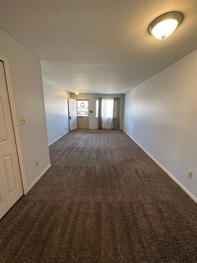 Foto del edificio - Adorable Condo for Rent in Warren