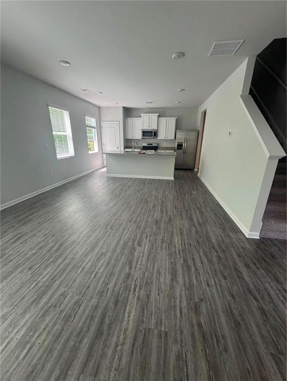 Foto del edificio - 25 Bush Arbor Pl