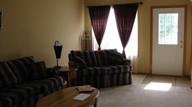 Building Photo - 1593 Prosperity Ln