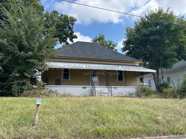 Building Photo - 119 Spalding St