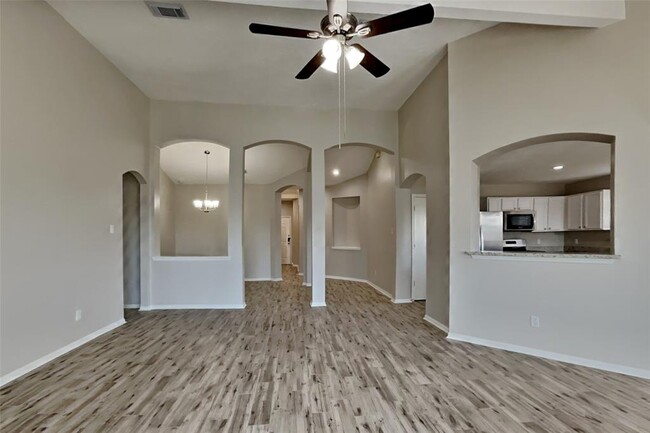Building Photo - 2718 Bristlecone Dr