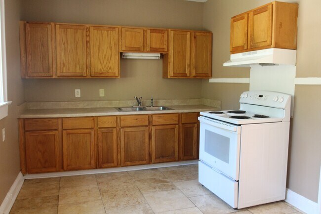 Foto del edificio - 709 N Harding St