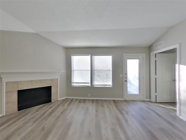 Building Photo - 4512 Merlot Dr