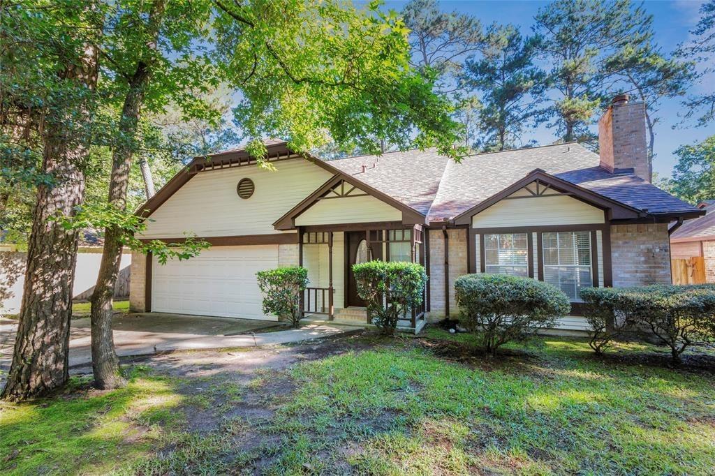 Primary Photo - 18 Fairmeade Bend Dr