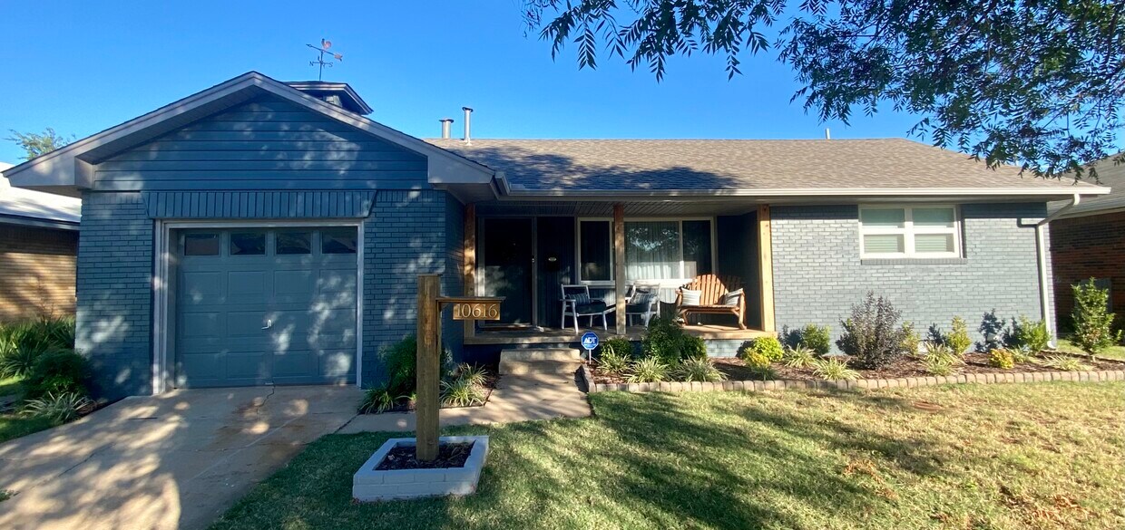 Photo - 10616 Greystone Ave (The Village, OK)