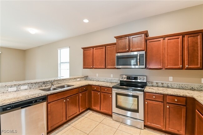 Foto del edificio - 3724 SW 12th Ave