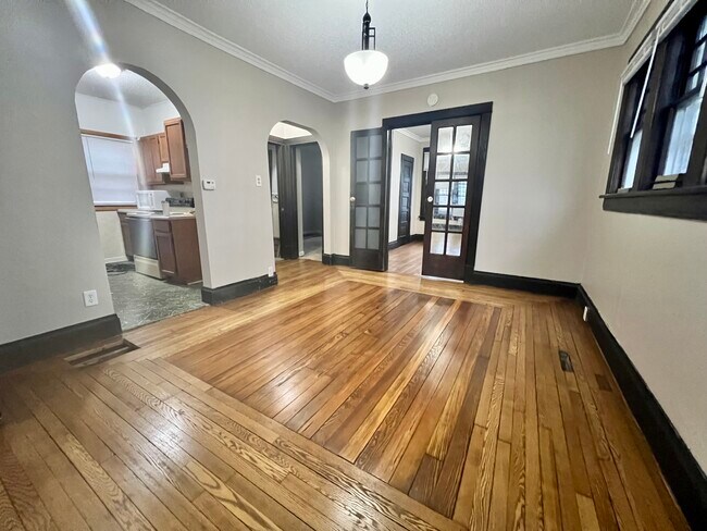 Dining Room - 522 Denver St