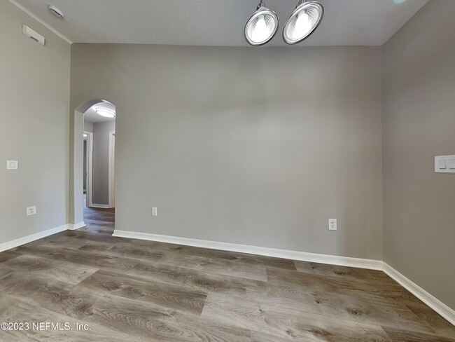 Building Photo - 54 Reidsville Dr
