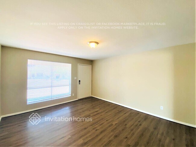 Foto del edificio - 2576 E Commonwealth Cir