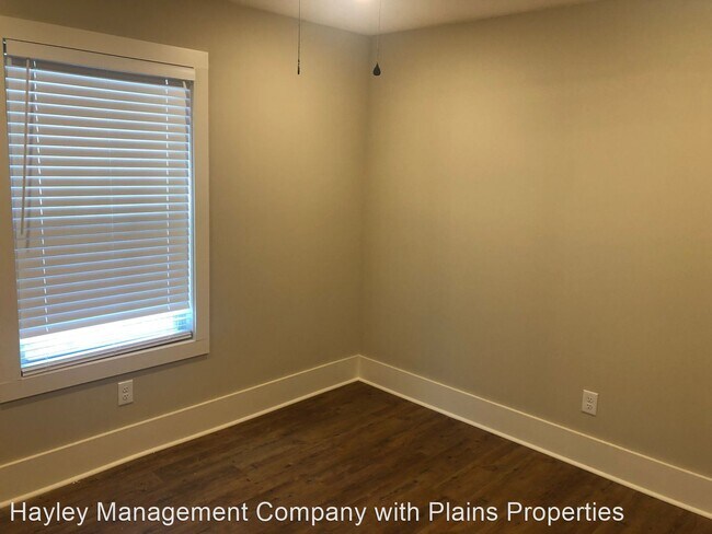 Building Photo - 2 br, 1 bath House - 305 Edge Ct