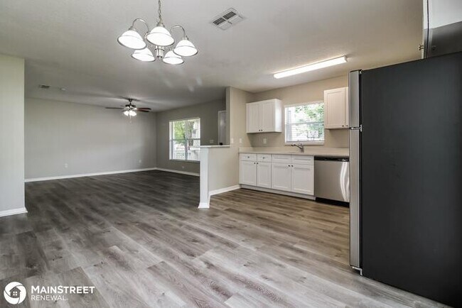 Building Photo - 1311 Tennessee st, plant city, FL 33563