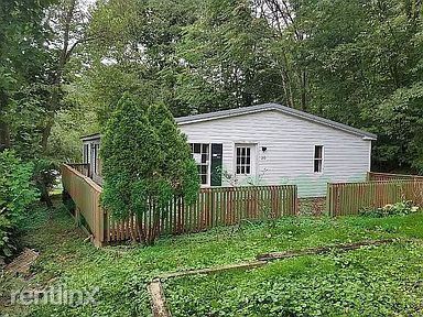 Foto principal - 3 br, 2 bath House - 20 Thompson Street