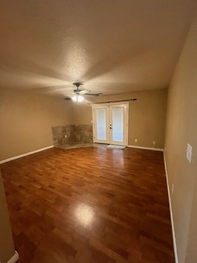 Foto del edificio - Coming Soon!