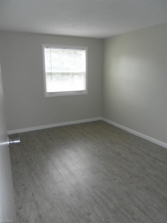Building Photo - 1155 N Elm St