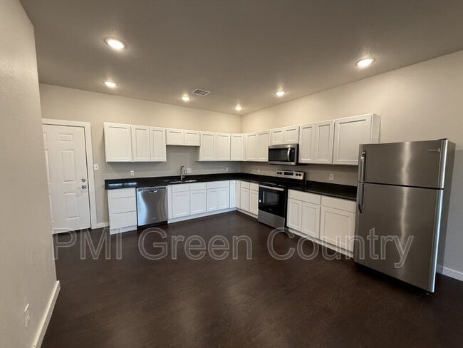 Foto del edificio - 13513 S Mingo Rd