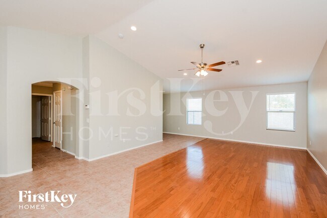 Foto del edificio - 13960 W Banff Ln