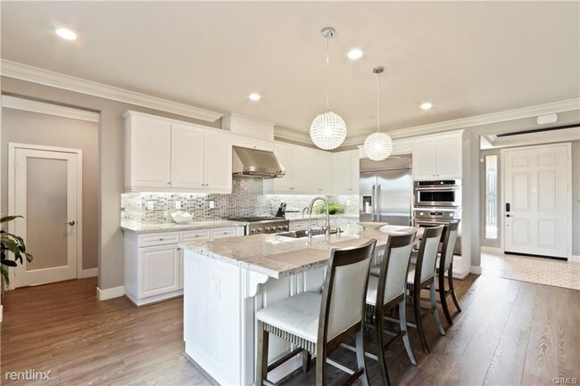 Building Photo - 4 br, 3 bath House - 21105 Willow Heights Dr