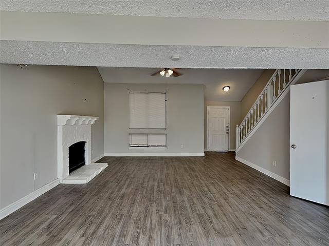 Building Photo - 1506 Briarpath Ln