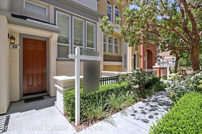 Building Photo - 2 br, 2.5 bath House - 834 Transill Circle