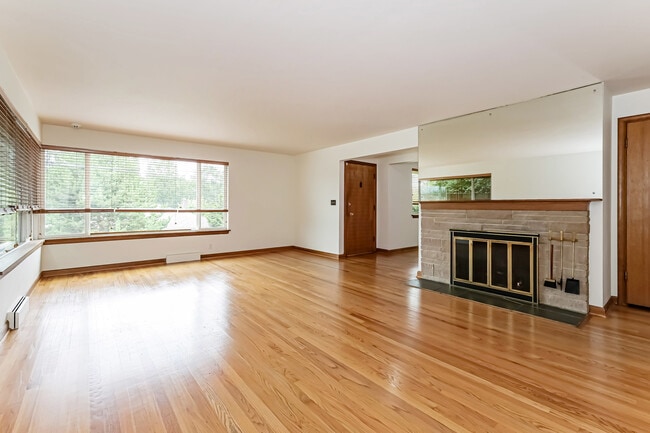 Foto del edificio - 2471 S Edmunds St
