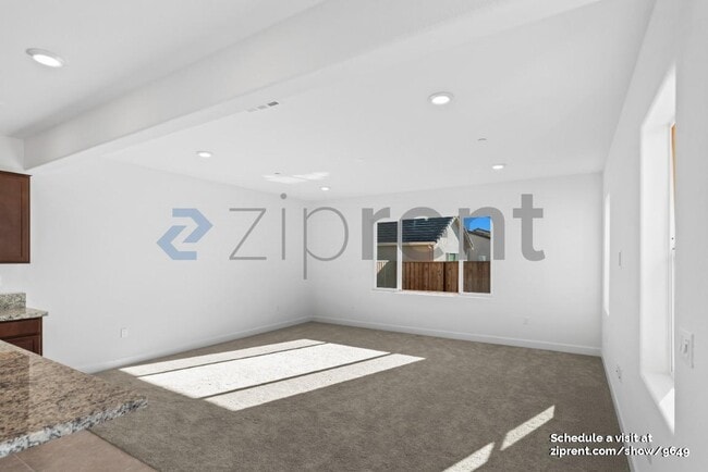 Building Photo - 5584 Howell Mountain Ln
