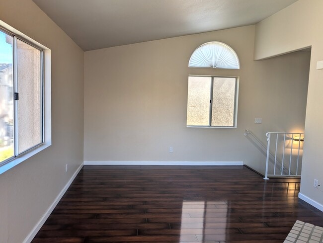 Building Photo - 18842 Vista Del Canon