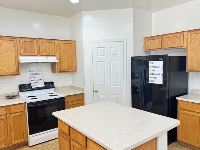 Foto del edificio - San Tan Queen Creek 4 bed 2.5 bath For rent