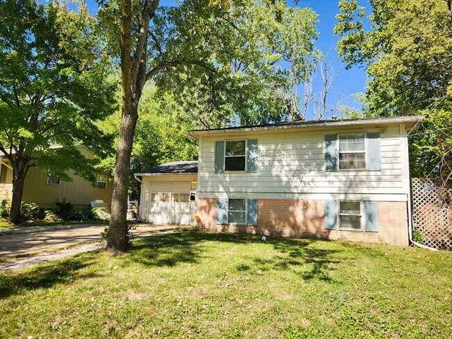 Foto del edificio - 3 bedroom 2 bathroom in Kansas City