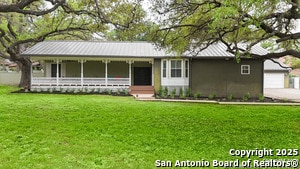 Building Photo - 9319 Oak Ledge Dr