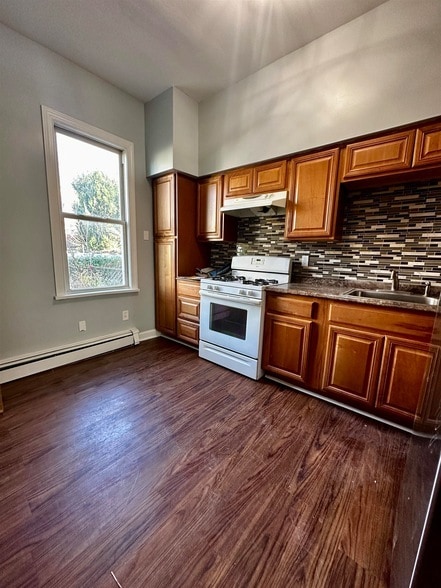 Foto del edificio - 164 Grant Ave