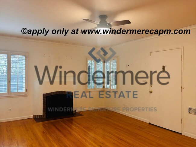 Building Photo - Charming Upper Land Park Home with Vintage Character and Natural Light — 2 Bed, 1 Bath