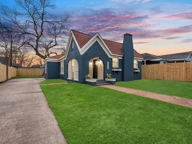 Building Photo - 5312 Jefferson St