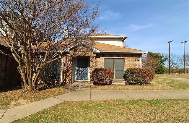 Building Photo - 1201 Cresent Cir