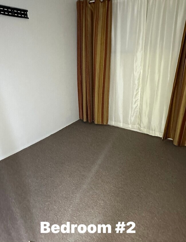 Foto del edificio - 2080 Bancroft St