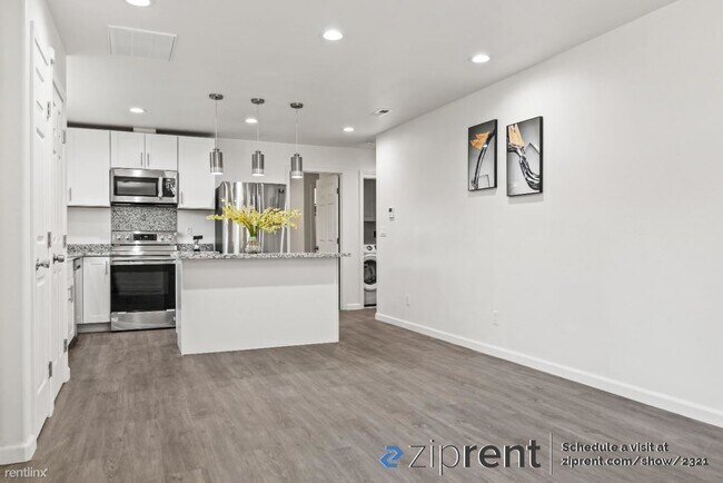 Foto del edificio - 3 br, 2 bath Duplex - 461 N 6th St, San Jo...
