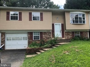 Building Photo - 14358 Springbrook Ct