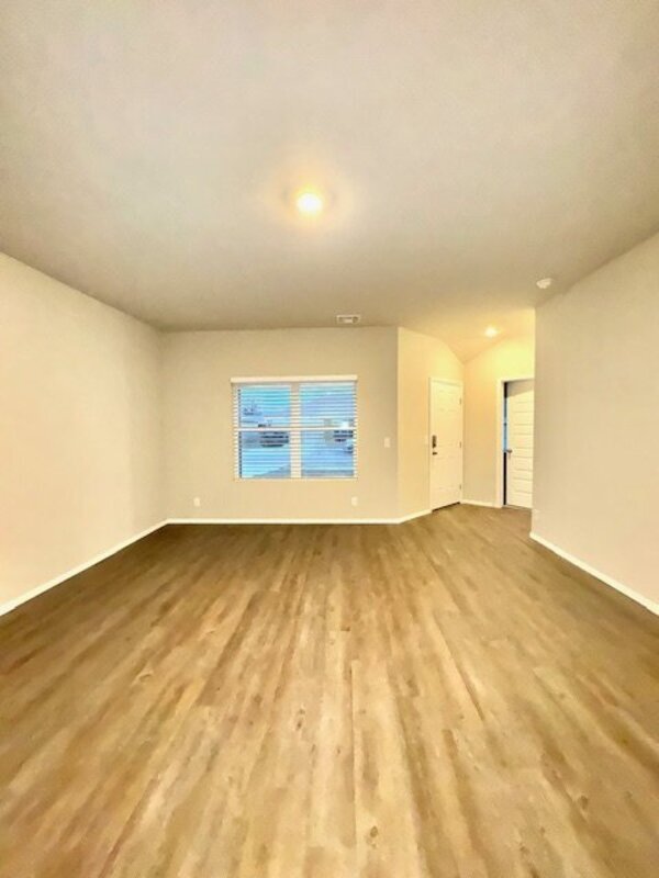 Building Photo - 8323 East 162nd Place South