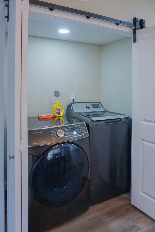 Foto del edificio - 3703 Market St