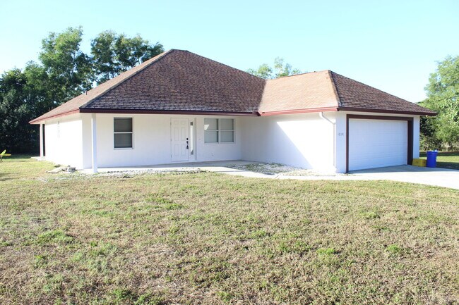 Building Photo - 16138 Epson Dr E