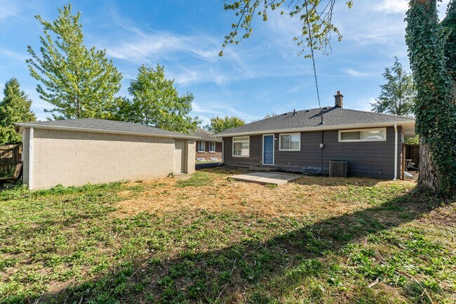 Foto del edificio - Charming Ranch Home in Brookshire Park — 3...