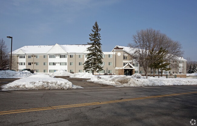 Building Photo - Applewoods Apartments