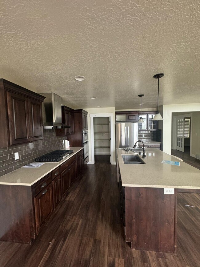 Foto del edificio - 1109 W Meridian Dr