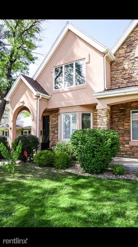 Building Photo - 3 br, 4 bath Townhome - 45 S Harrison St