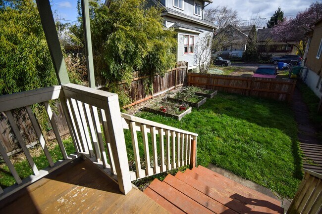 Foto del edificio - 2BDRM Home Available NOW in Sabin Neighborhood!