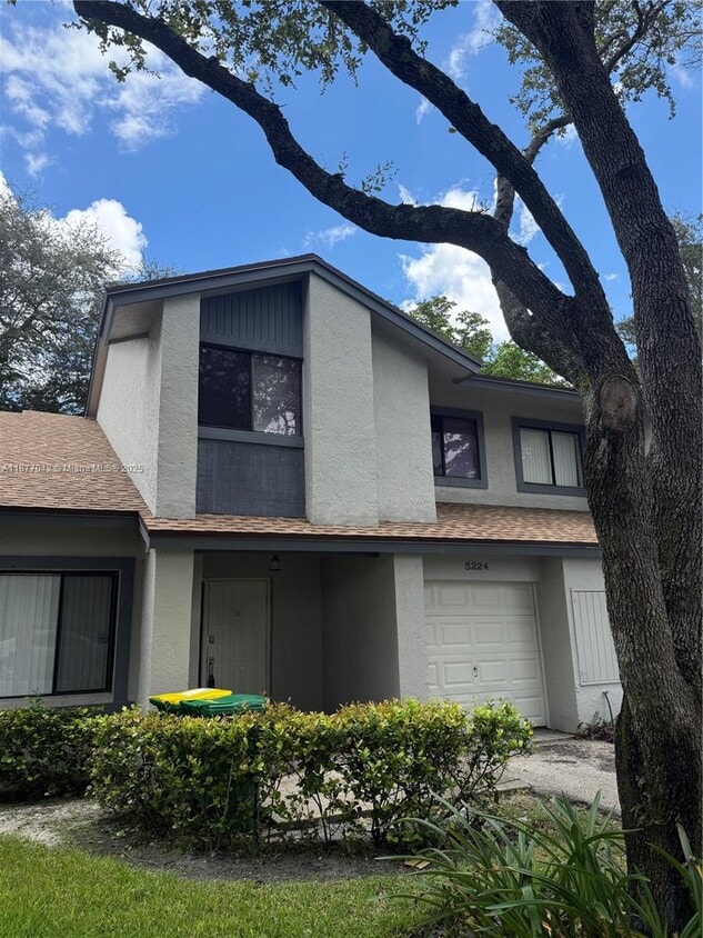 Primary Photo - 5224 Gate Lake Rd